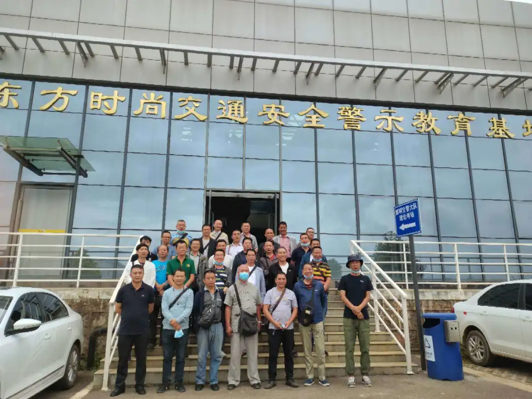 <b>云南旅游汽车公务车保障中心到校参观交流</b>
